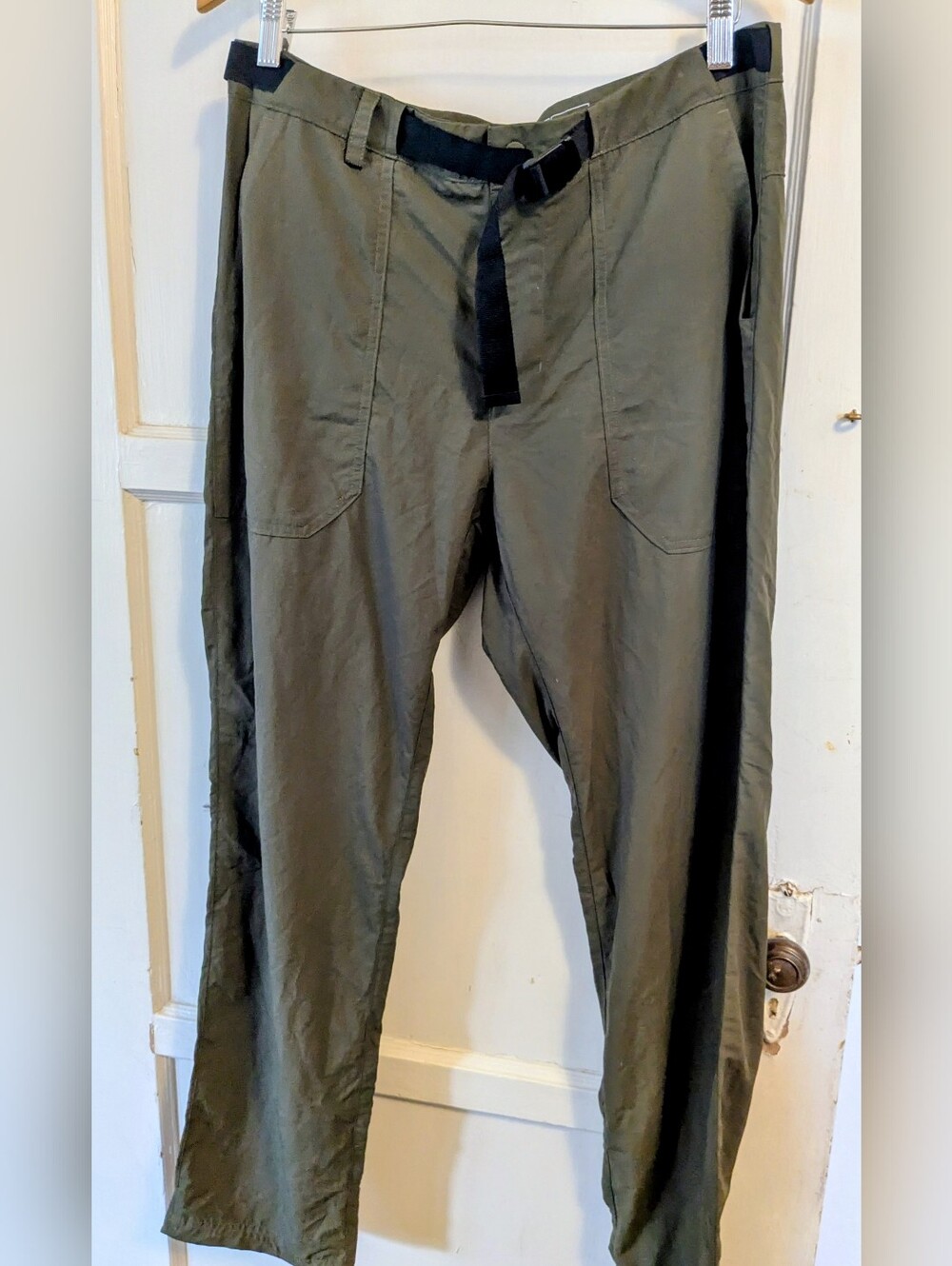 Mountain HardWear Men's Olive Green Pants with Belt